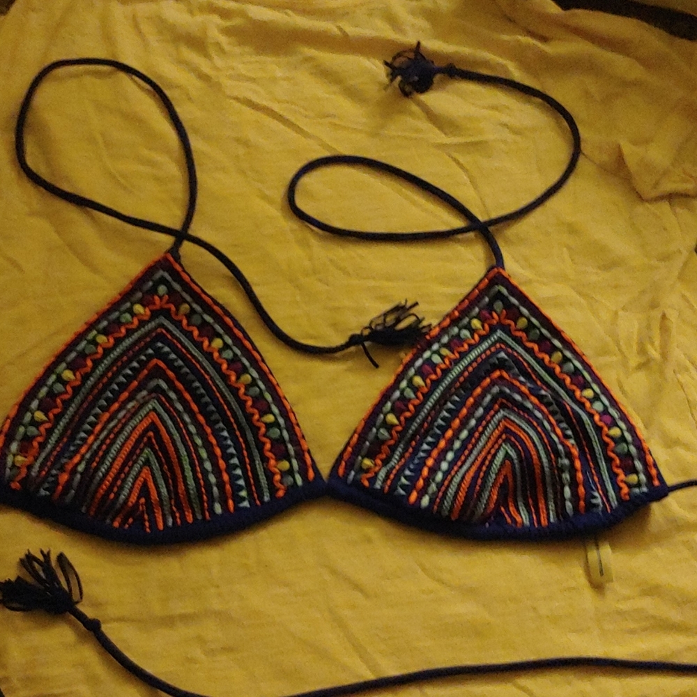 Bikini top